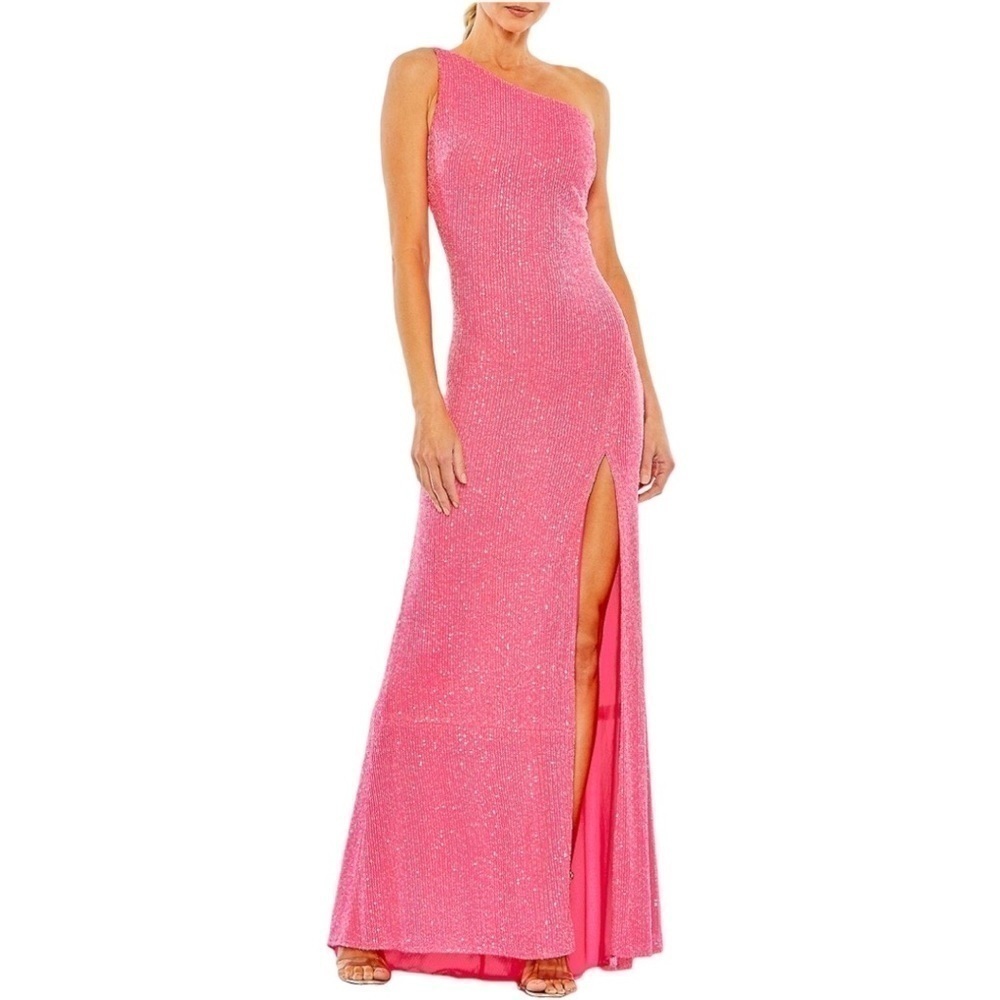 NWT Mac Duggal leena One Sequined One-Shoulder Gown